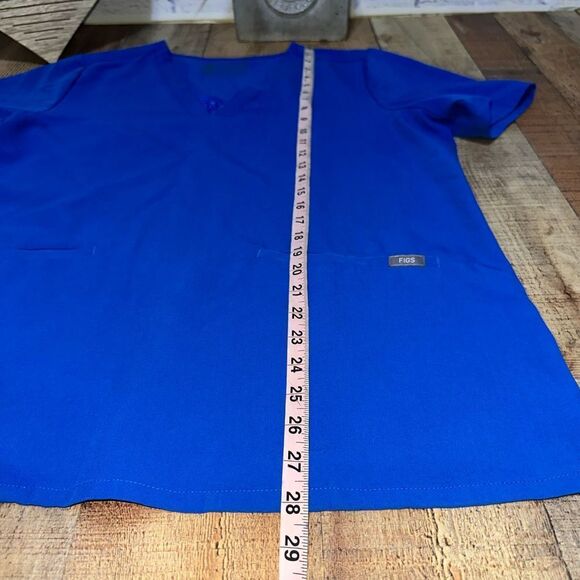Figs royal blue scrub top xl - Picture 9 of 10